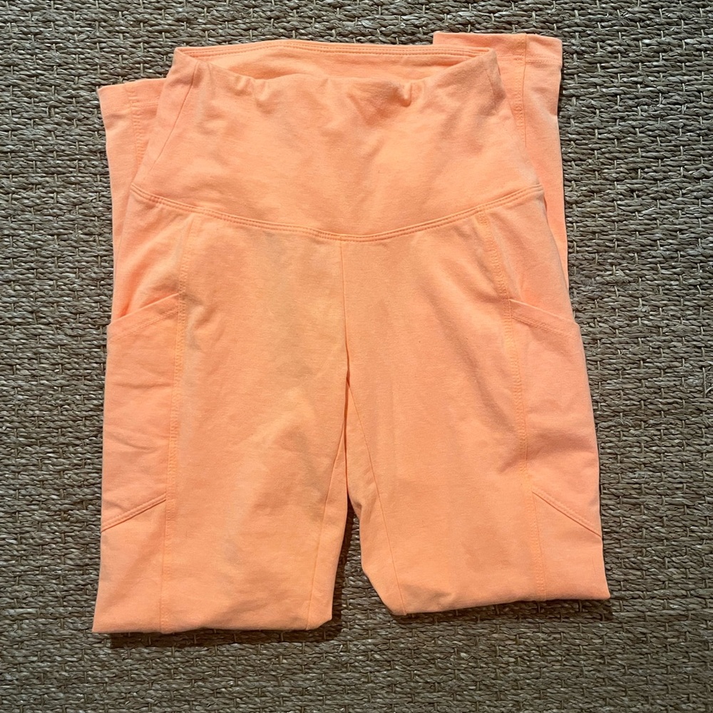 women’s neon orange leggings